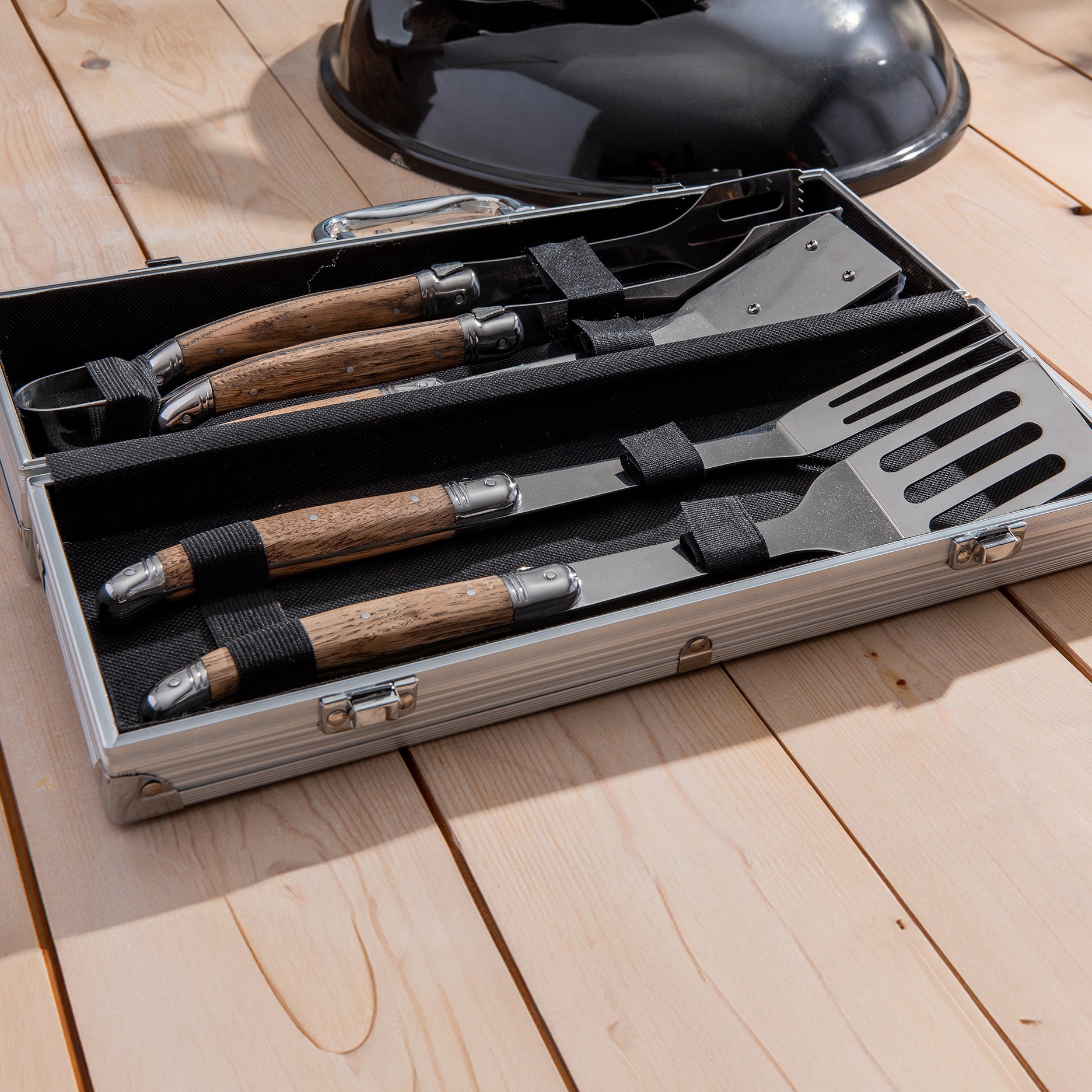 Grillsæt 4 dele egetræ